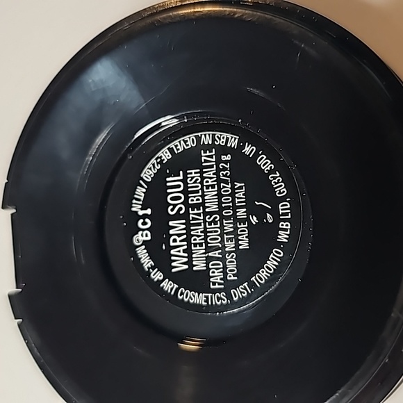 MAC Mineralize Skinfinish Blush Warm Soul  NIB - Picture 9 of 9